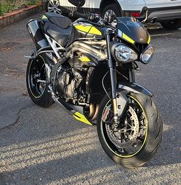 speed triple 1050 rs 