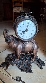 Orologio meccanico Imperial da tavolo in  bronzo
