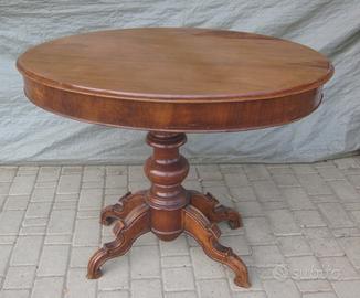 Tavolo ovale in noce vintage