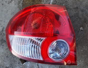 HYUNDAI GETZ 2006 - STOP POSTERIORE SINISTRO