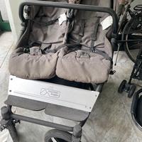 Passeggino Gemellare