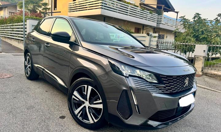 peugeot 3008 1.5 131 cv allure 