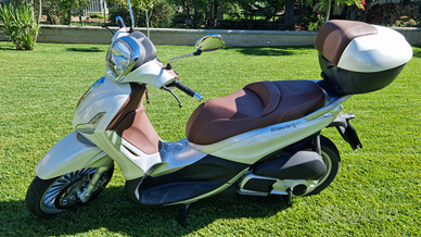 Scooter piaggio beverly 300