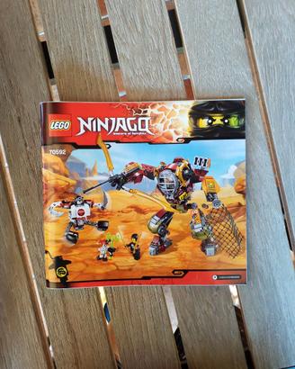 LEGO NINJAGO E SCHELETRO