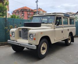 LAND ROVER Defender - 1982