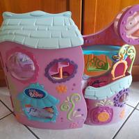 Casa Littlest dei Pet Shop con accessori