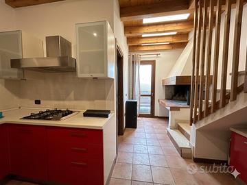 Villa bifamiliare Terrazzo [Cod. rif 3322040VRG]