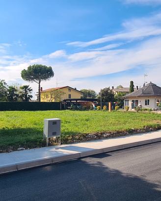 Terreno edificabile di 809 mq