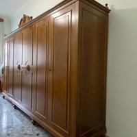 Armadio in legno