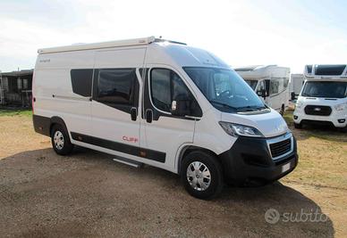 Sunlight Cliff 640 con soli km 2.300