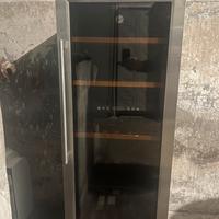 Cantinetta vini hoover
