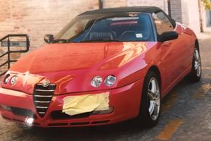 Alfa romeo spider 2.0 jts