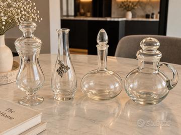 Set 4 bottiglie/decanter in vetro