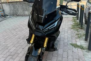 Honda X-ADV 750cc 2021