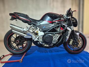 Mv Brutale 910 R/Permuto Usato 