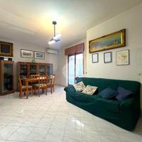 3 LOCALI A CASALNUOVO DI NAPOLI