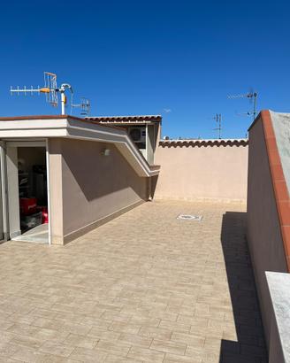 Appartamento arredato con posto auto