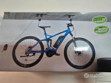 Supporto a soffitto per biciclette ed e-bike