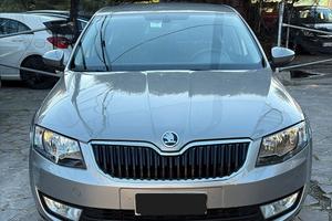 Skoda Octavia 1.6 TDI 105 CV Elegance
