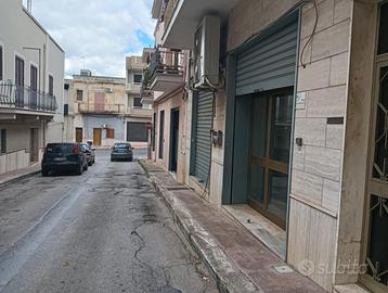 Locale commerciale-SG199