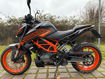 KTM 125 DUKE - 2022