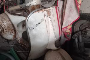 Piaggio Vespa 160 GS (VSB1)