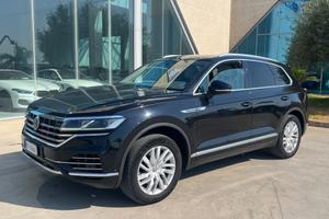 Volkswagen Touareg 3.0 V6 tdi Advanced R-Line Exte