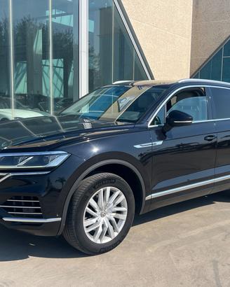 Volkswagen Touareg 3.0 V6 tdi Advanced R-Line Exte