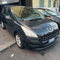 Peugeot 3008 1.6 HDi 110CV cambio robotizzato Outd
