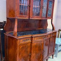 Credenza Liberty con vetrina primi ’900 in noce 
