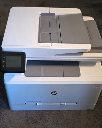 stampante a colori. hp laser