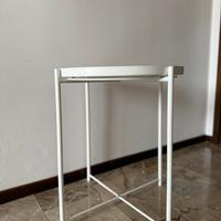 Tavolino bianco Ikea