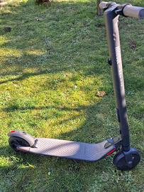 Monopattino segway ninebot