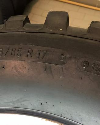 Cerchi + gomme 265 65 17