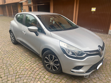 Vendo Auto Renault Clio