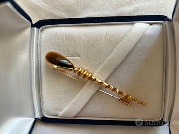 Spilla con pietra occhio di tigre