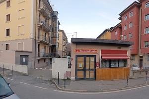 Negozio posizione strategica