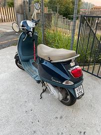 Piaggio vespa