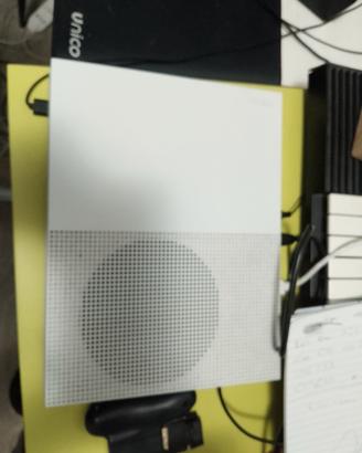 Xbox One s