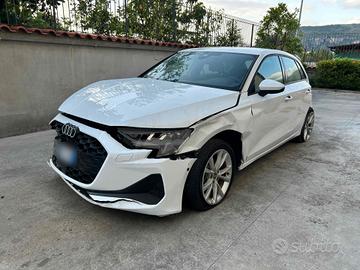 Audi A3 SPB 2.0 TDI 115CV - 2026 Incidentata