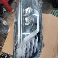 faro ant dx originale per  Renault trafic 2024-25