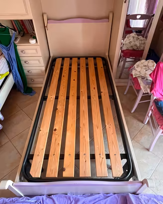 Arredamento letto singolo per bambina/ragazza