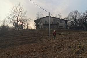Rustico cascina con terreno ambivere