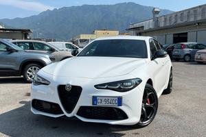 Alfa Romeo Giulia 2.2 Turbodiesel 210 CV AT8 AWD Q