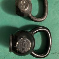 Kettlebell 12 - 6 kg