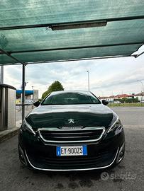Peugeot 308 anno 2015