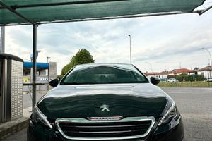 Peugeot 308 anno 2015