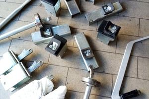 Kit smontaggio ruote moto