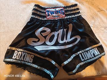 Pantaloncino Muay Thai Twins "Buakaw"