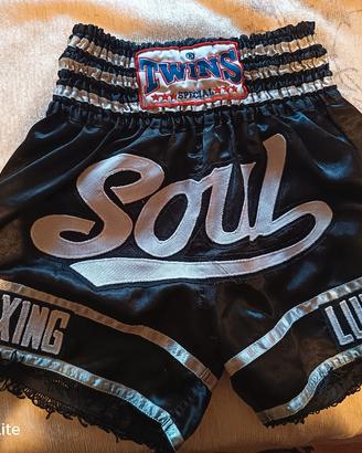 Pantaloncino Muay Thai Twins "Buakaw"